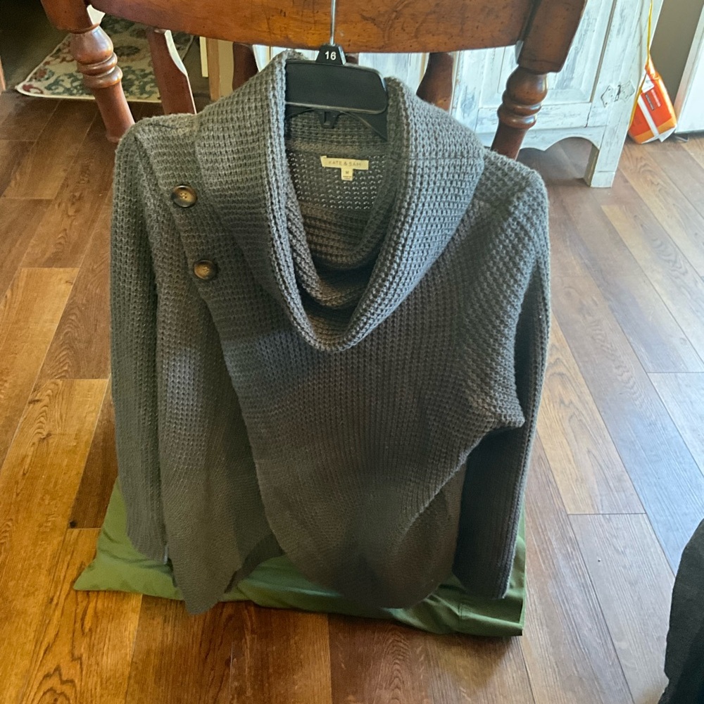 Kate and Sam medium LS sweater